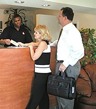 Intown Suites Extended Stay Charlotte Nc -East Independence Exterior photo